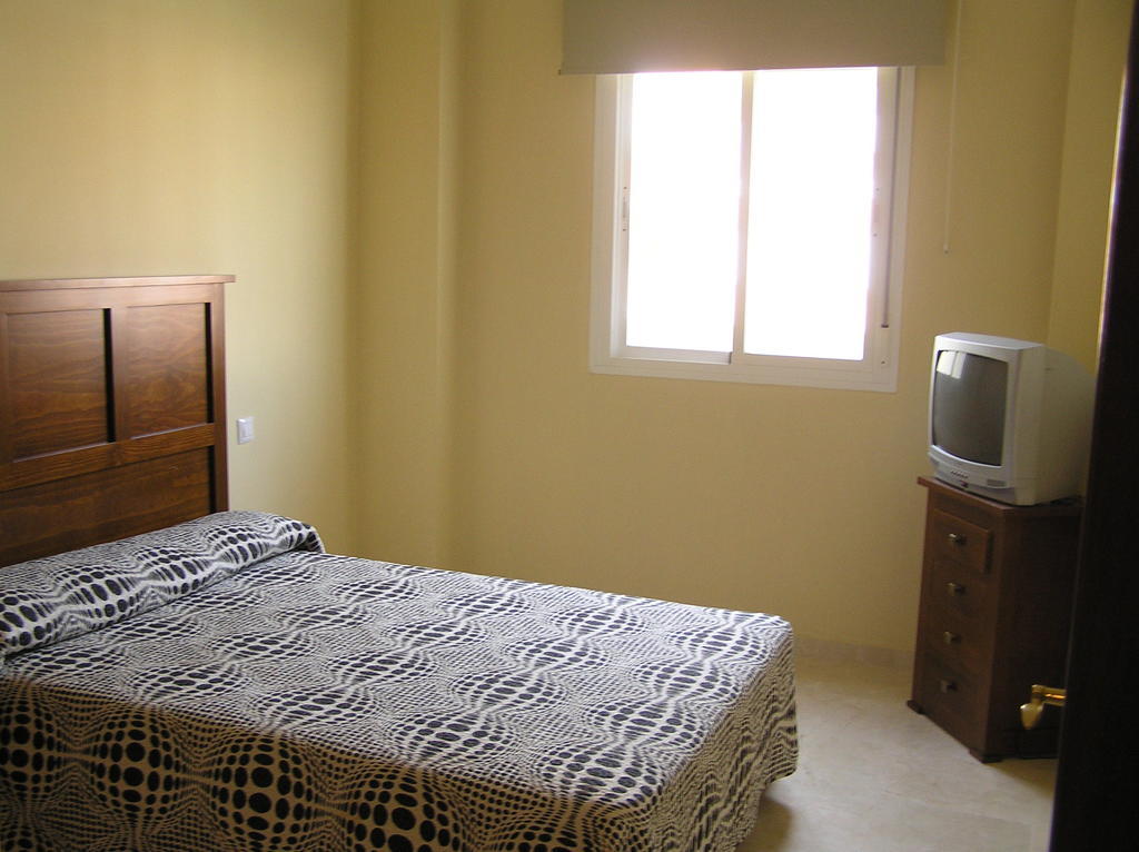 אספרטינס Apartamentos Turisticos Los Girasoles חדר תמונה